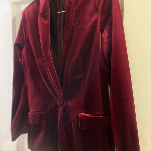 I.N.C. International Concepts Women's Velvet Blazer, Size Medium - Picture 2 of 3